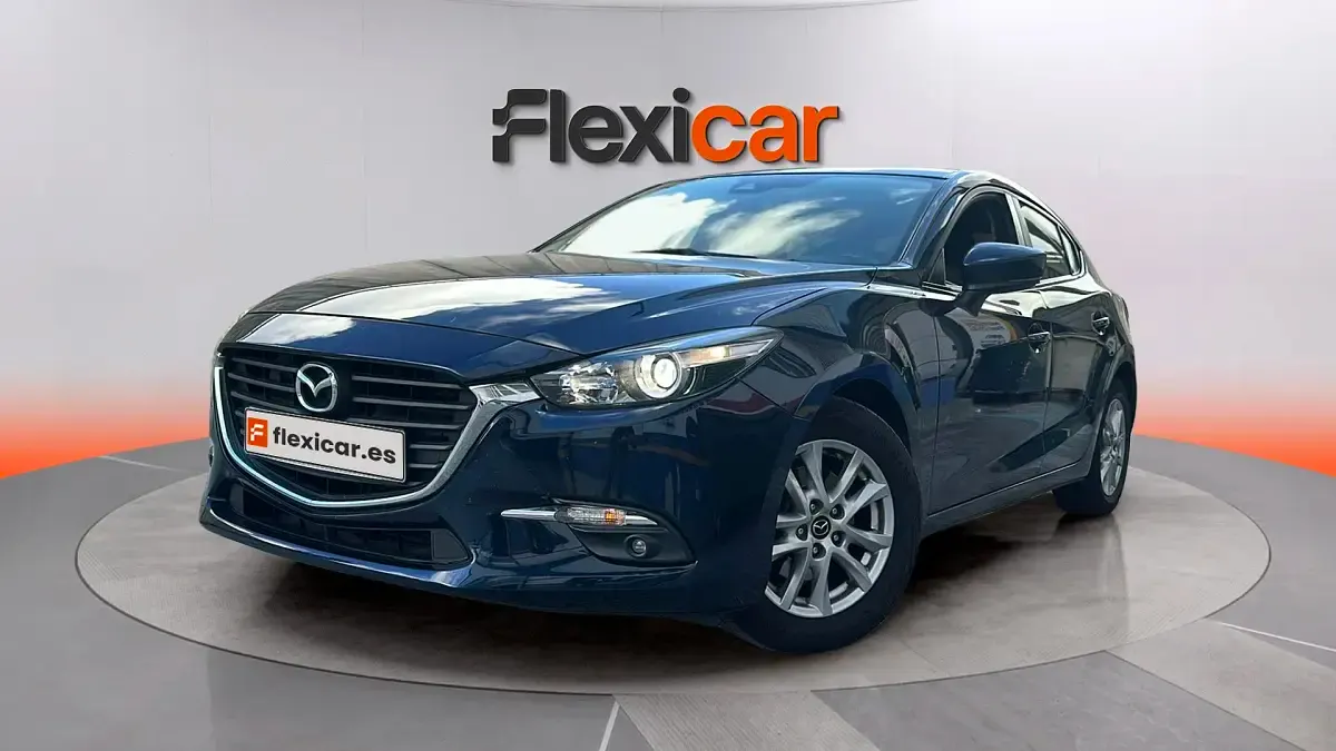 Usado Mazda 3 Luxury 105 CV (77 kW) 2017 Azul Berlina
