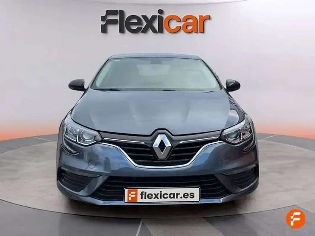 Usado Renault Mégane IV Business 140 CV (102 kW) 2020 Gris Utilitario