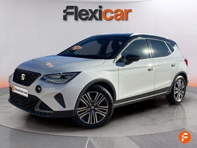 Usado Seat Arona FR 115 CV (84 kW) 2024 Blanco SUV