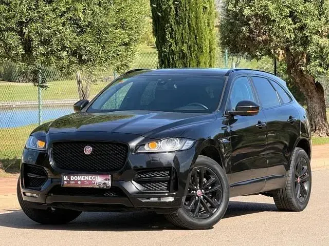 Usado Jaguar F-Pace R-Sport 180 CV (132 kW) 2016 Negro SUV