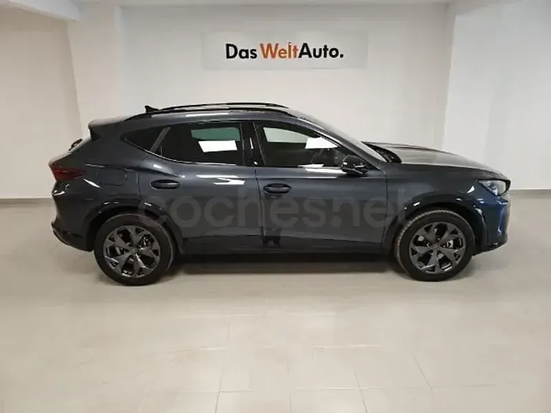 Usado Cupra Formentor 150 CV (110 kW) 2025 Gris / plata SUV