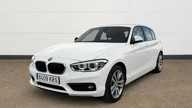 Usado BMW 118 136 CV (100 kW) 2018 Blanco Berlina