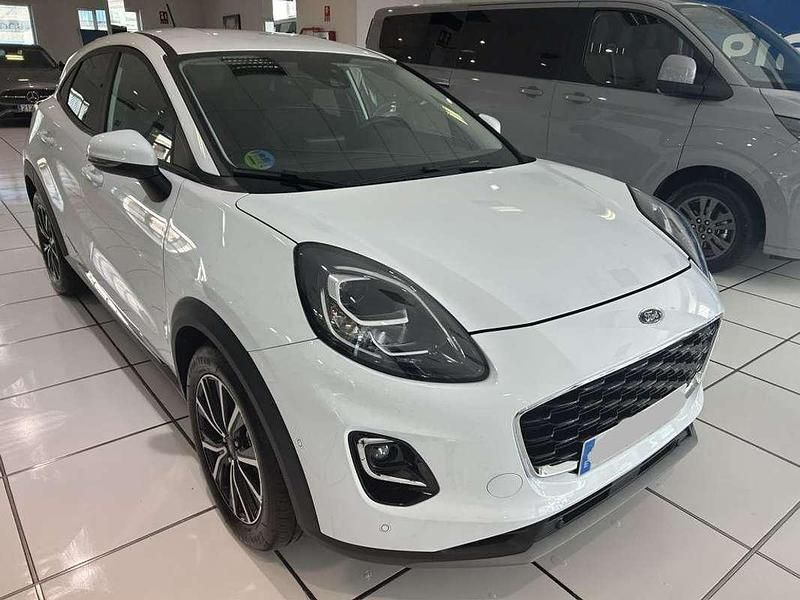 Usado Ford Puma Titanium 125 CV (91 kW) 2024 Blanco SUV
