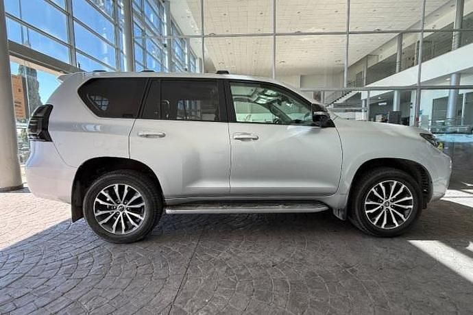 Usado Toyota Land Cruiser 204 CV (150 kW) 2022