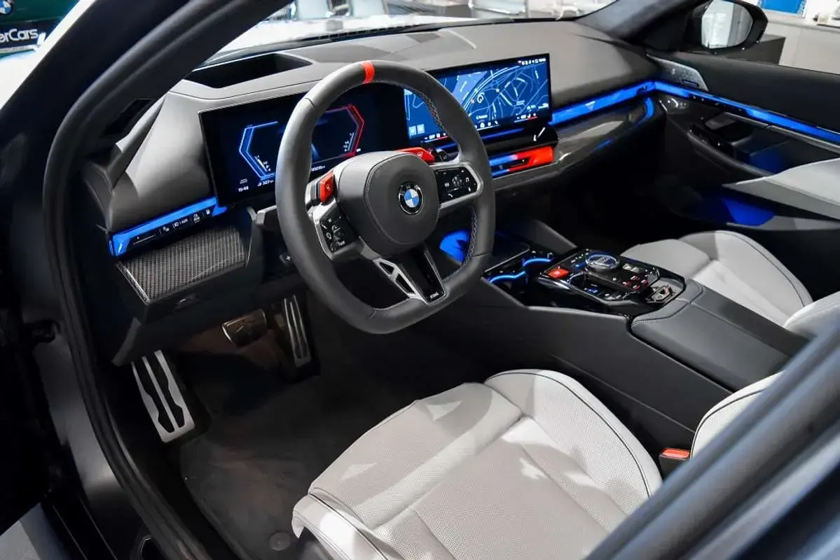 Usado BMW M5 Comfort Edition 727 CV (534 kW) 2026 Negro Familiar