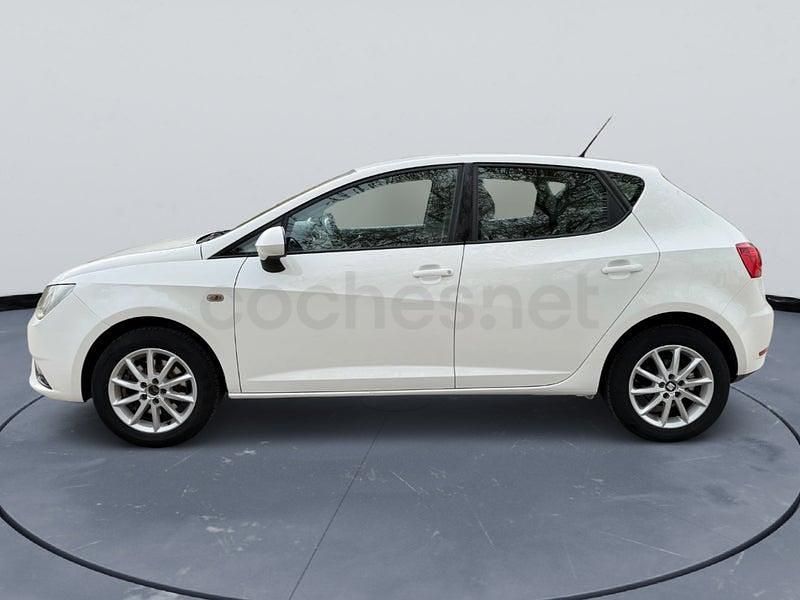 Usado Seat Ibiza CONNECT 105 CV (77 kW) 2017 Blanco Berlina