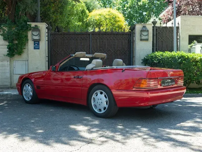 Usado Mercedes SL320 231 CV (169 kW) 1994 Rojo Descapotable