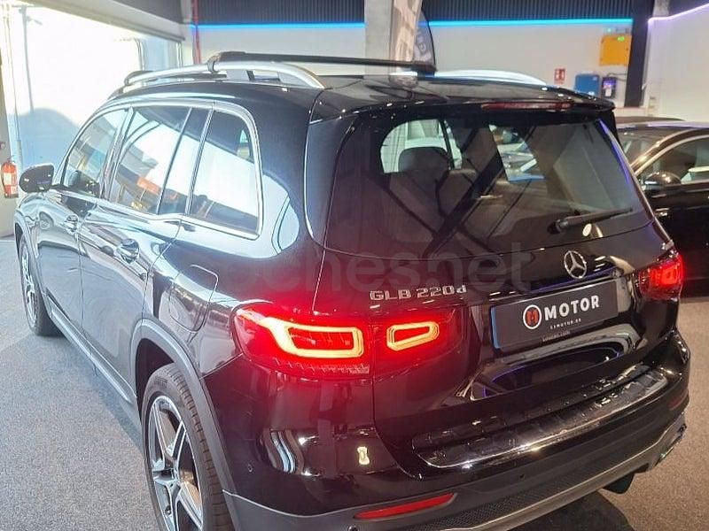 Usado Mercedes GLB220 190 CV (139 kW) 2021 Negro SUV