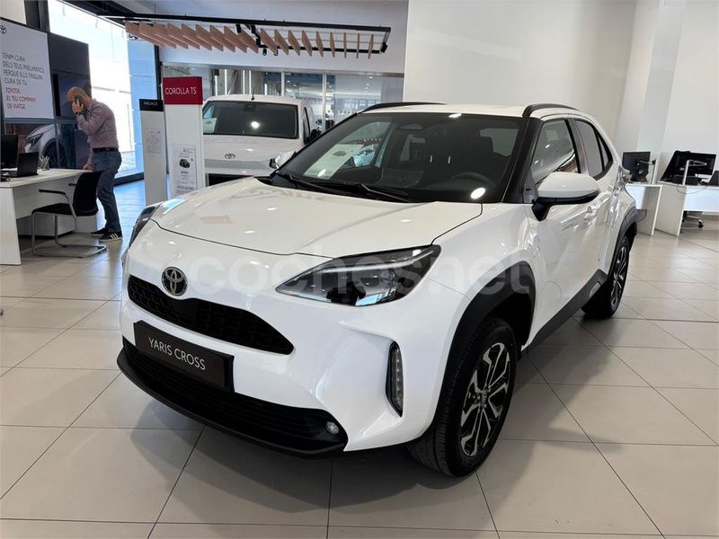 Blanco Nuevo 2025 Toyota Yaris Cross Active SUV | 27.000 € (Un poco caro) - Imagen 1/4