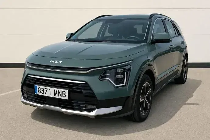 Usado Kia Niro 141 CV (103 kW) 2024 Verde SUV