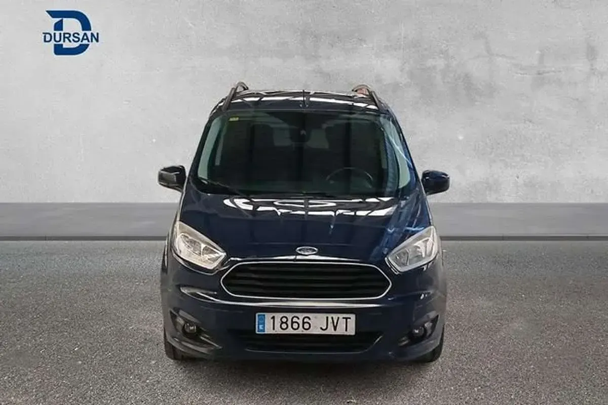 Usado Ford Tourneo Courier Trend 102 CV (75 kW) 2016 Azul Monovolumen