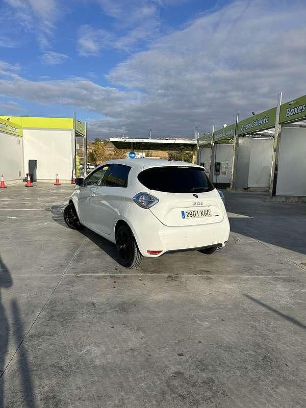 Usado Renault Zoe 67 kW (92 CV) 2017 Utilitario