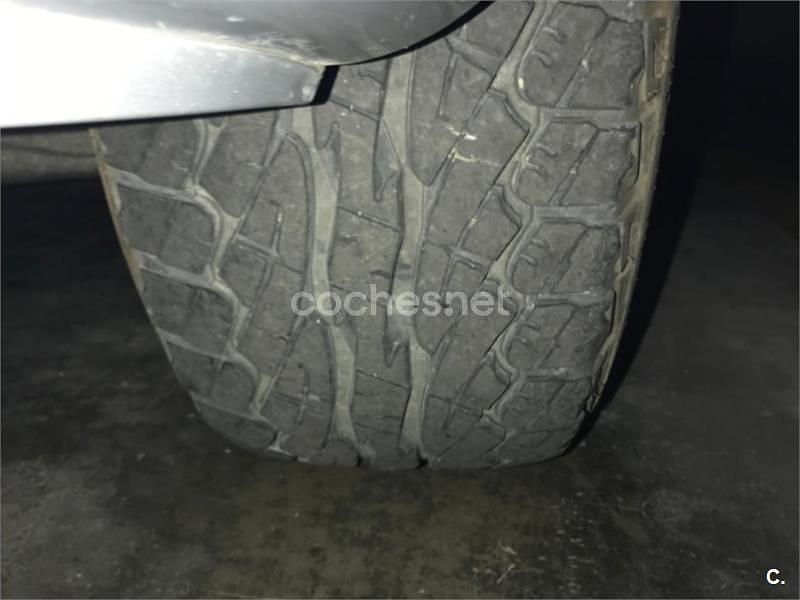Gris / plata Usado 2006 Kia Sorento EX SUV | 7000 € (Precio justo) - Imagen 1/4