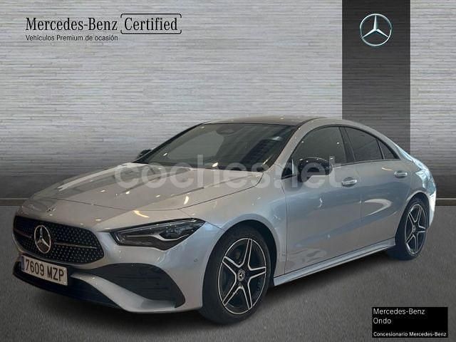 Gris / plata Usado 2025 Mercedes CLA220 AMG line Berlina | 39.900 € (Buen precio) - Imagen 1/4