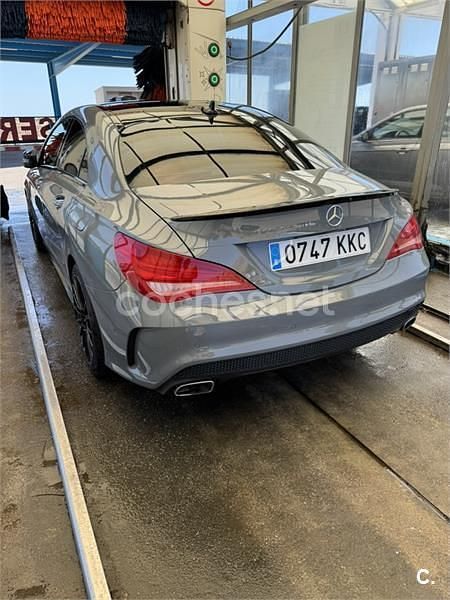 Usado Mercedes CLA220 AMG line 170 CV (125 kW) 2014 Gris / plata Berlina