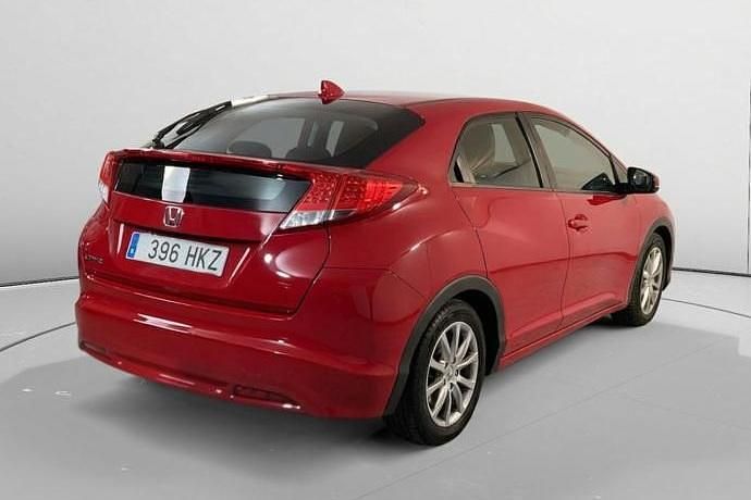 Usado Honda Civic Comfort 100 CV (73 kW) 2012