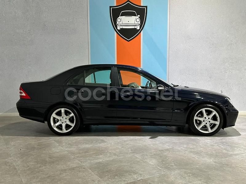 Usado Mercedes C180 Sport Edition 143 CV (105 kW) 2005 Negro Berlina