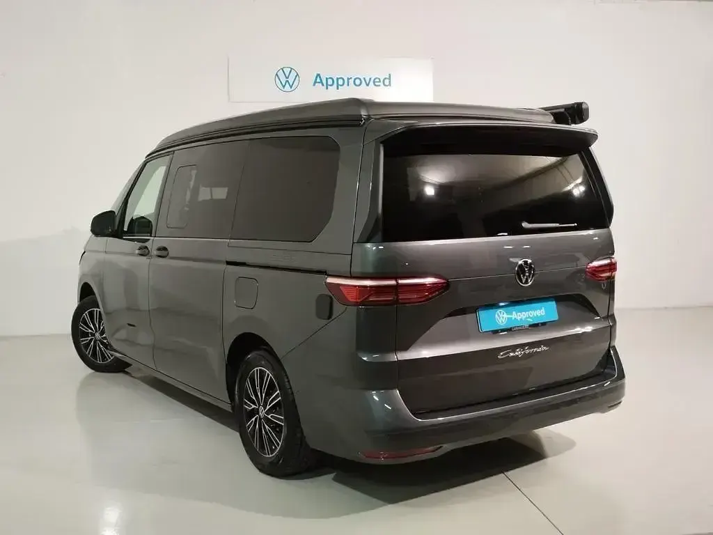 Usado VW California Beach 150 CV (110 kW) 2025 Gris Van