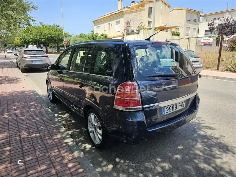 Usado Opel Zafira Cosmo 150 CV (110 kW) 2007 Azul Monovolumen