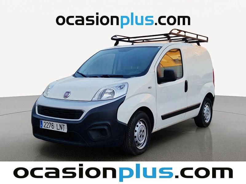 Blanco Usado 2021 Fiat Fiorino Monovolumen | 9991 € (Precio justo) - Imagen 1/4
