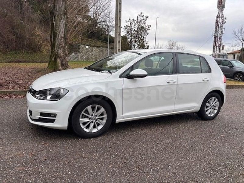 Usado VW Golf VII Advance 105 CV (77 kW) 2013 Blanco Berlina