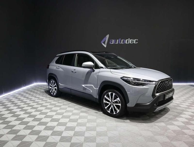 Usado Toyota Corolla Cross Plus 197 CV (144 kW) 2024 Azul SUV