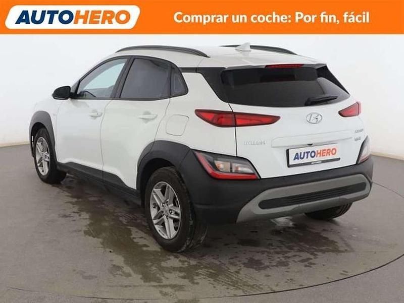 Usado Hyundai Kona N Line 120 CV (88 kW) 2022 Blanco SUV