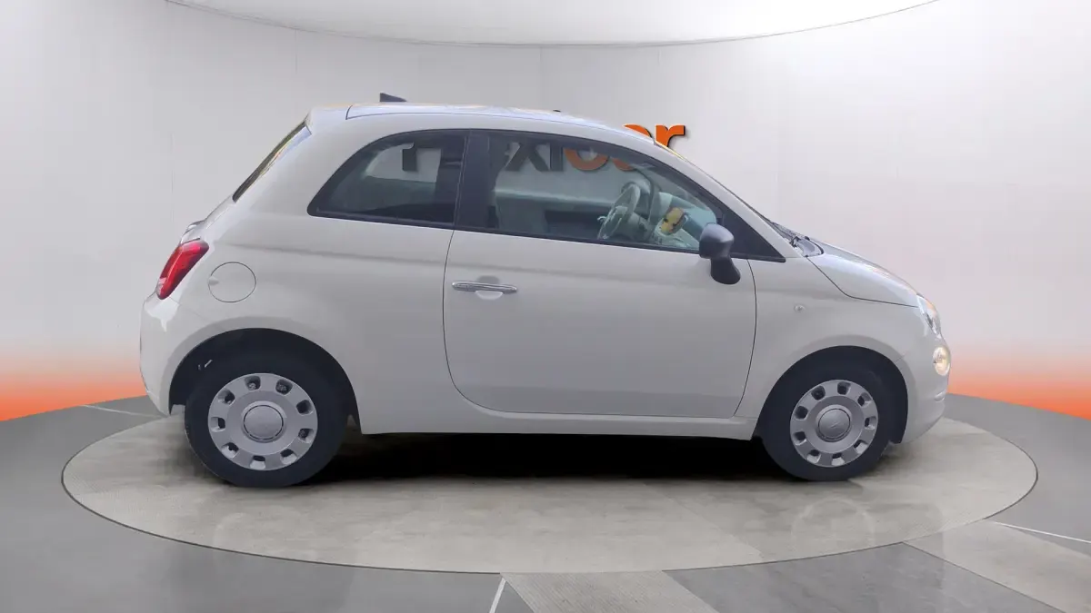 Usado Fiat 500 71 CV (52 kW) 2023 Blanco Berlina