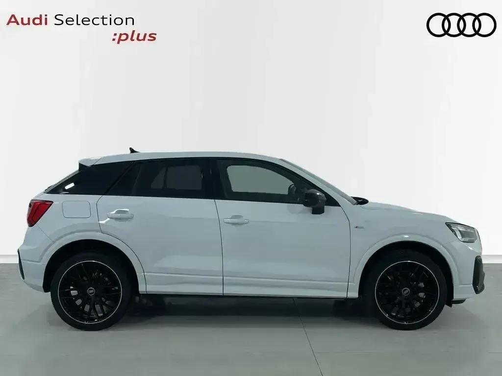 Ny Audi Q2 Ambiente 150 HK (110 kW) 2025 Hvid SUV