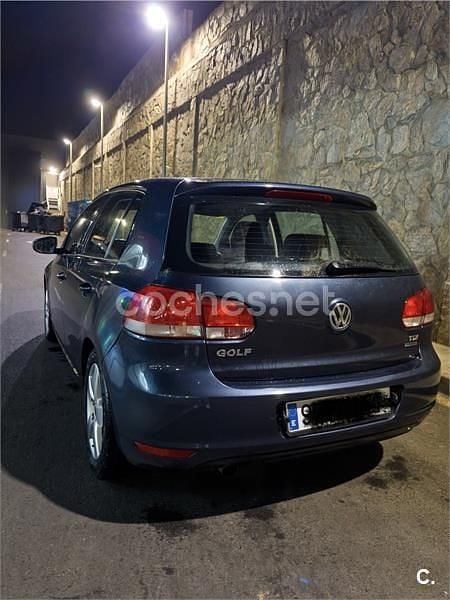 Azul Usado 2011 VW Golf VI Advance Berlina | 7500 € (Buen precio) - Imagen 1/4