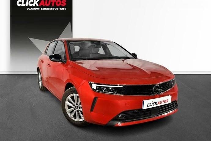 Usado Opel Astra Edition 130 CV (95 kW) 2023 Rojo