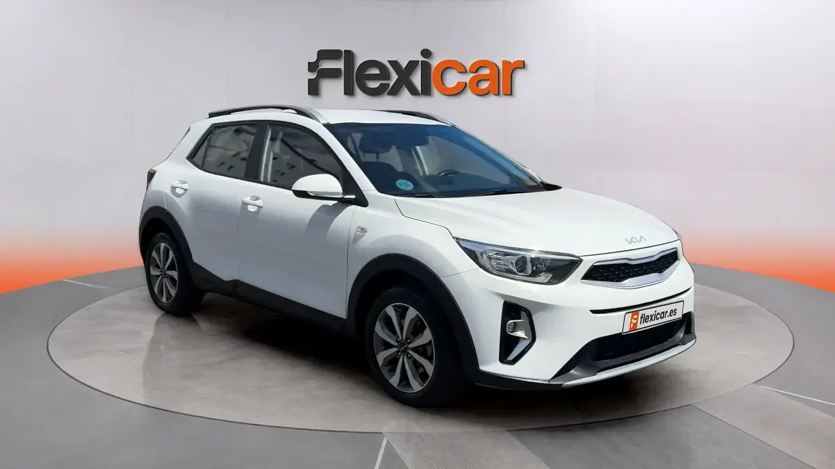 Usado Kia Stonic 84 CV (61 kW) 2023 SUV