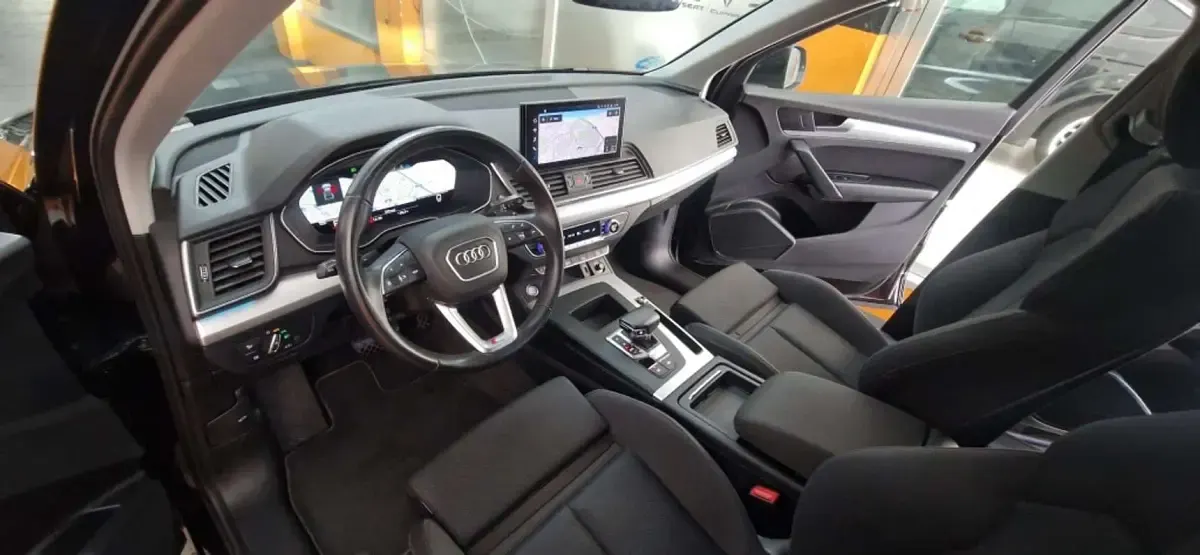 Usado Audi Q5 Sportback Advanced 204 CV (150 kW) 2022 Negro SUV