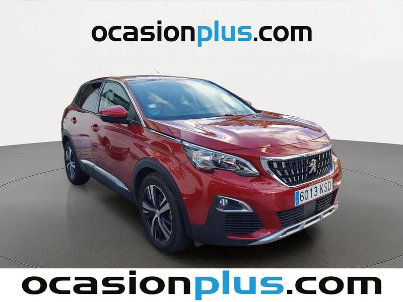 Usado Peugeot 3008 Allure 130 CV (95 kW) 2018 Rojo Recogida