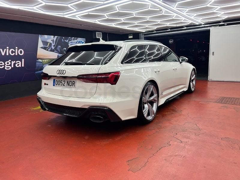 Usado Audi A6 600 CV (441 kW) 2022 Blanco Familiar