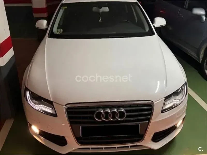 Usado Audi A4 143 CV (105 kW) 2008 Blanco Berlina