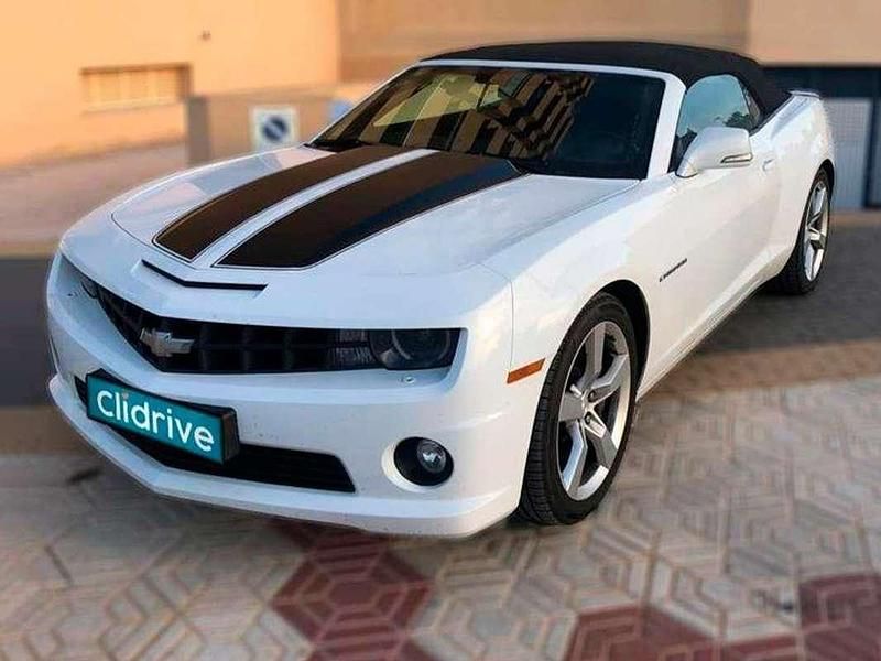 Usado Chevrolet Camaro 400 CV (294 kW) 2013 Blanco Descapotable