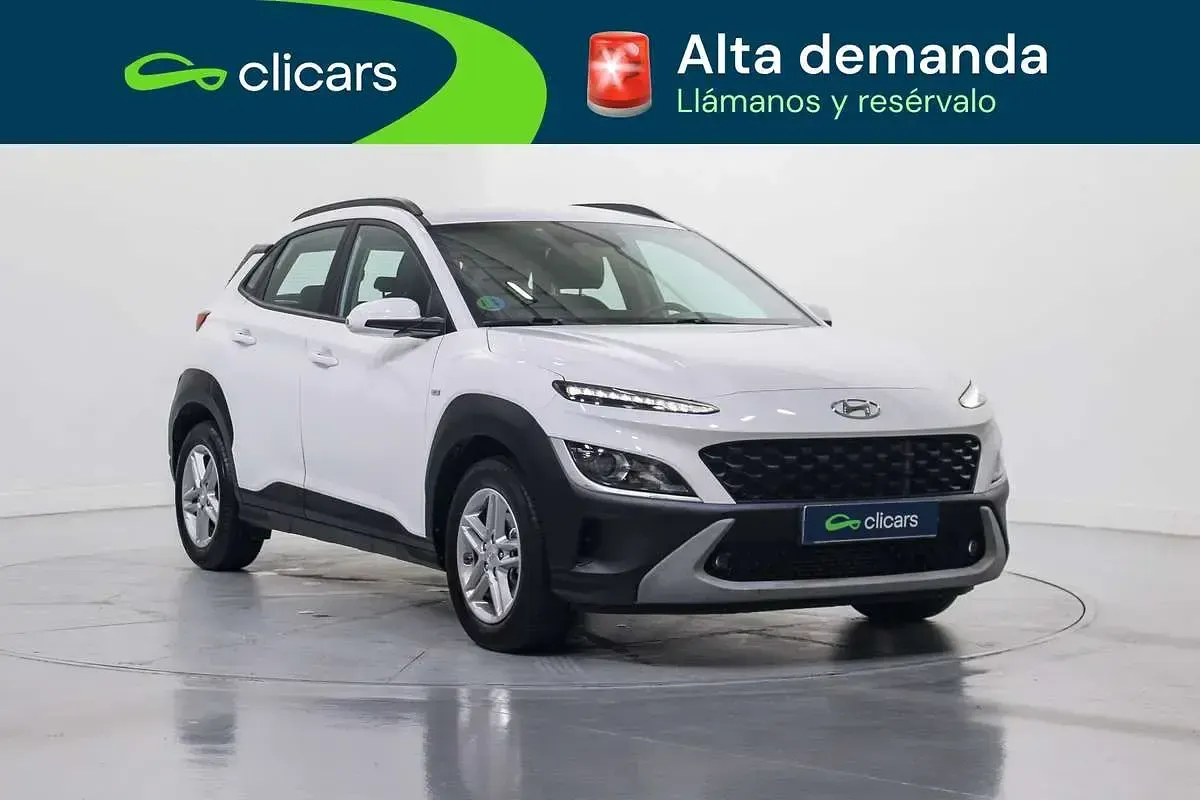 Usado Hyundai Kona 120 CV (88 kW) 2022 Blanco SUV