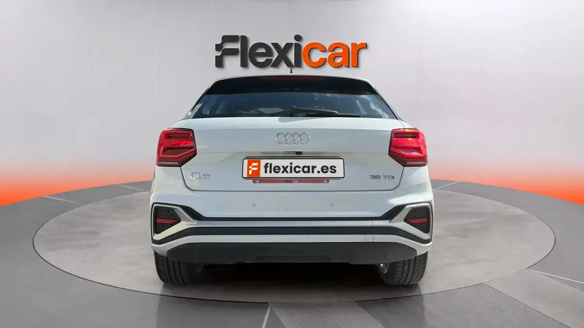 Usado Audi Q2 S-Line 150 CV (110 kW) 2024 Blanco SUV