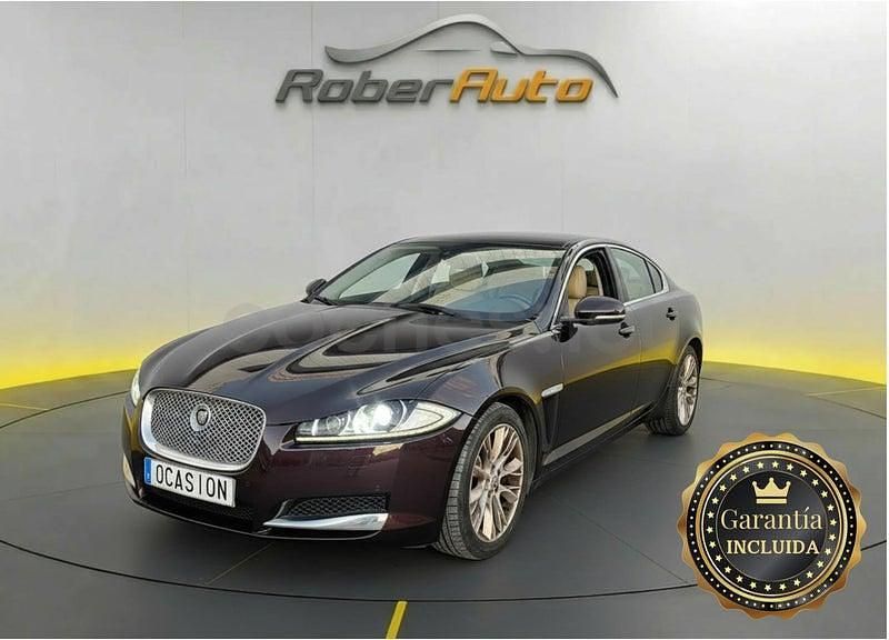 Usado Jaguar XF Premium Luxury 238 CV (175 kW) 2011 Rojo Berlina