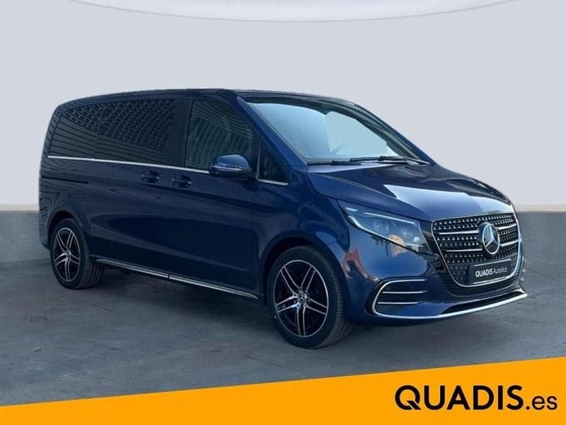 Usado Mercedes V250 Avantgarde 190 CV (139 kW) 2025 Azul Monovolumen