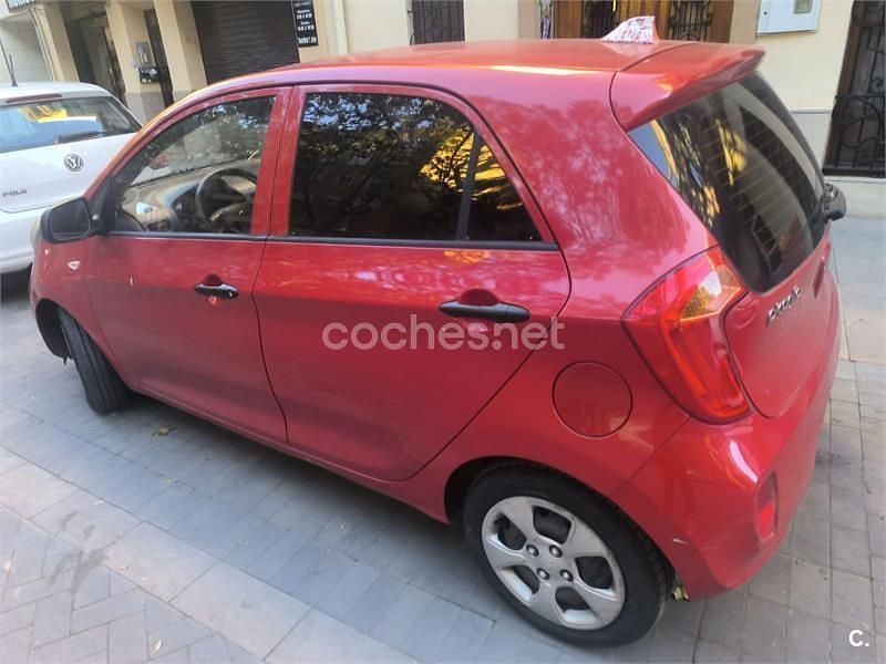 Rojo Usado 2012 Kia Picanto Utilitario | 5000 € (Super precio) - Imagen 1/4