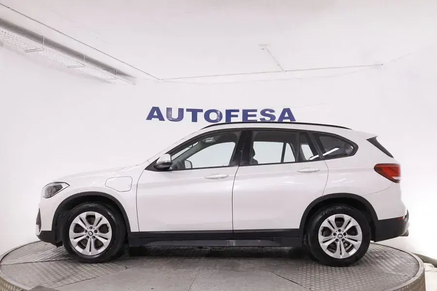 Usado BMW X1 220 CV (161 kW) 2021 Blanco SUV