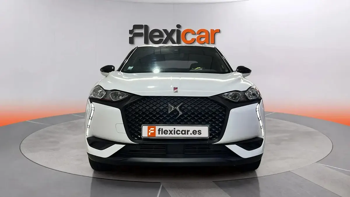 Usado DS Automobiles DS3 Crossback Performance Line Plus 131 CV (96 kW) 2022 Blanco SUV