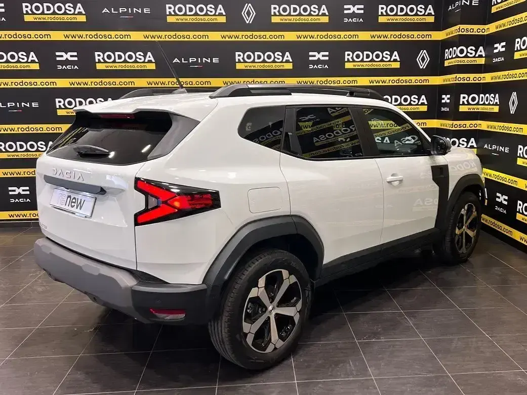 Nuevo Dacia Duster Extreme 130 CV (95 kW) 2025 Blanco Familiar