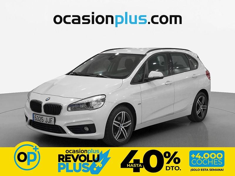 Usado BMW 218 Active Tourer 150 CV (110 kW) 2015 Blanco Monovolumen