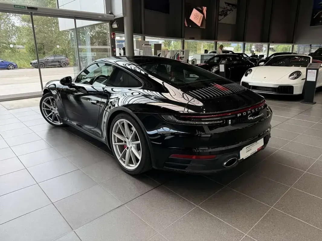 Usado Porsche 911 Carrera 4S 450 CV (330 kW) 2019 Negro Coupe