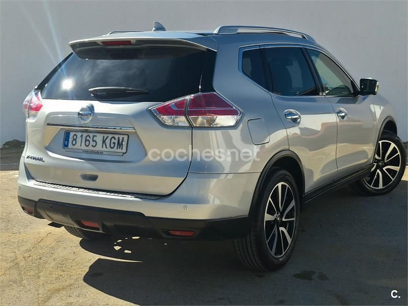 Usado Nissan X-Trail N-Connecta 130 CV (95 kW) 2018 Gris / plata SUV