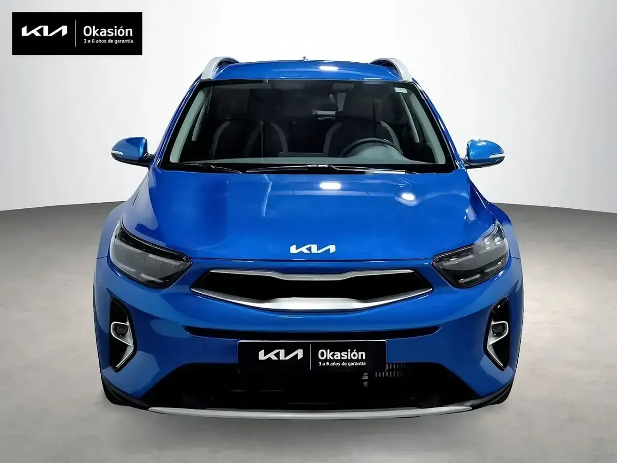 Usado Kia Stonic Style 100 CV (73 kW) 2023 Azul SUV