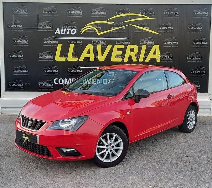 Usado Seat Ibiza SC Reference 90 CV (66 kW) 2013 Rojo Utilitario